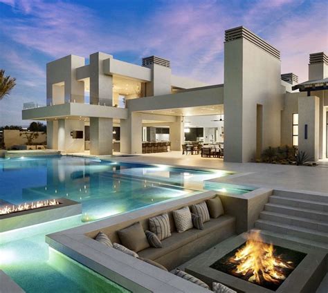 modern mansion photos