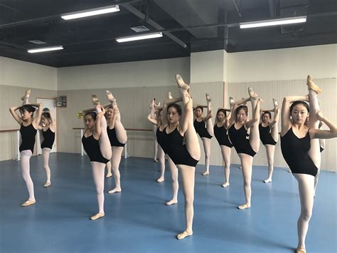 2022年吉首大学音乐舞蹈类全日制本科招生章程、报考要求及录取原则_2023舞蹈艺考最新资讯-舞蹈艺考培训就在舞研艺考！