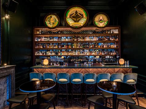 Cool Restaurant Bars