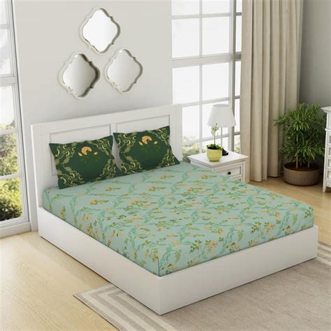 Buy SPACES Essentials Cotton 144TC Floral Print 3Pcs Super King ...