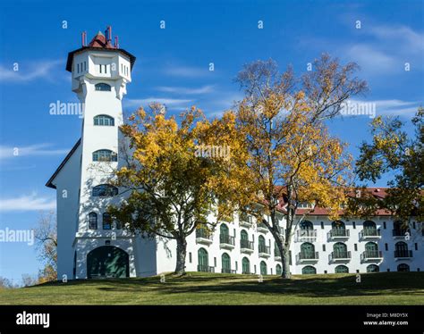 Algonquin hotel bar hi-res stock photography and images - Alamy