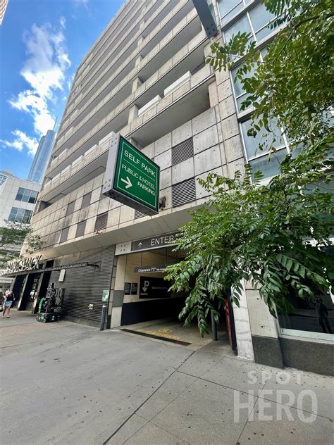 Eataly Chicago Parking | SpotHero