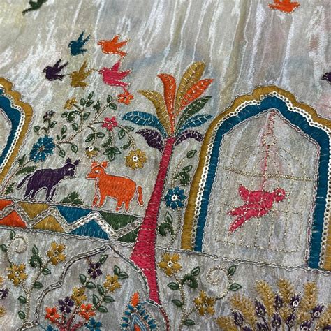 Tissue with multi-colour sequence (birds pattern) – Sansa - The Fabric ...