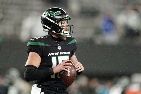 Everything you need to know about New York Jets QB Chris Streveler ...