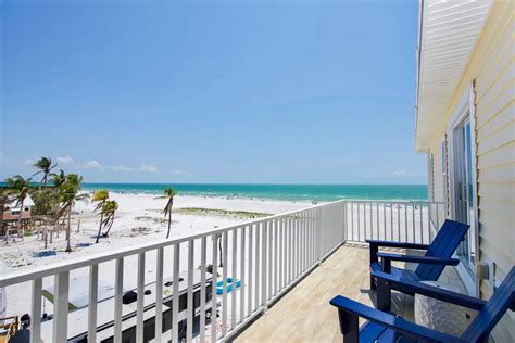 Ft. Myers Beach Rentals - Sun Palace Vacation Homes