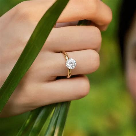 The Do's and Don'ts of Wearing Diamond Jewelry Daily – House of Quadri
