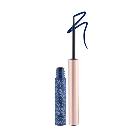 We Reviewed Two Blue Eyeliner From Lakme & Kay Beauty | LBB