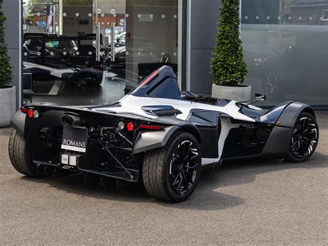 Used Bac Mono for sale | Blue Tinted Carbon & Pearlescent White