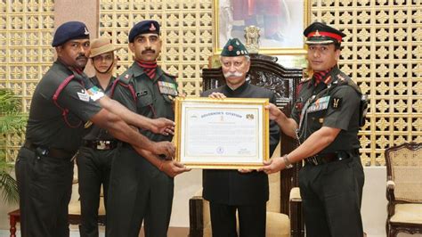 Arunachal Guv's citation for 1900 Field Regiment for strengthening ...