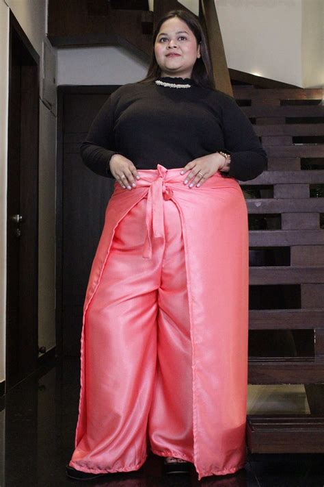 Peachy Pink Comfortable and Classy Wraparound Skirt Divider | Isadora ...