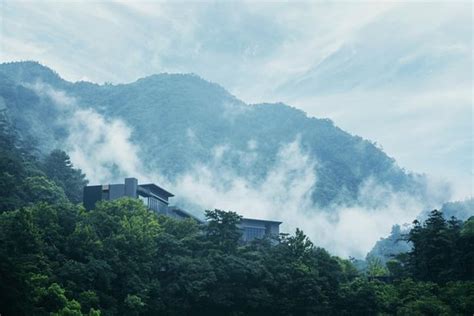HOSHINOYA GUGUAN (Heping District) - Resort Reviews, Photos, Rate ...