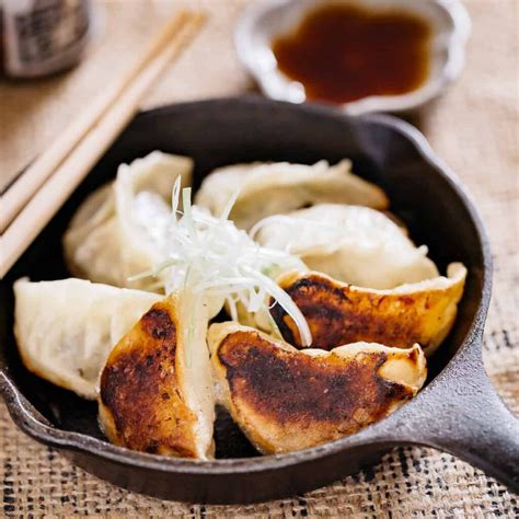 Gyoza - Authentic Japanese Recipe | Chopstick Chronicles