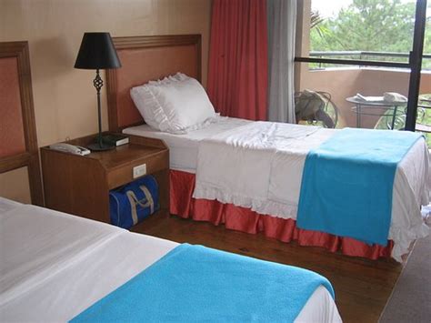SOUTH DRIVE BAGUIO MANOR - 2026 Hotel Reviews, Photos, Rate Comparison ...