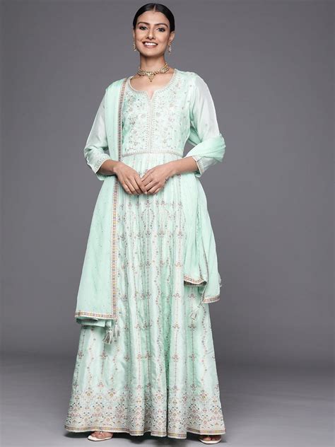 Shop Trendy Churidar Suits for Women Online at Best Price | Libas