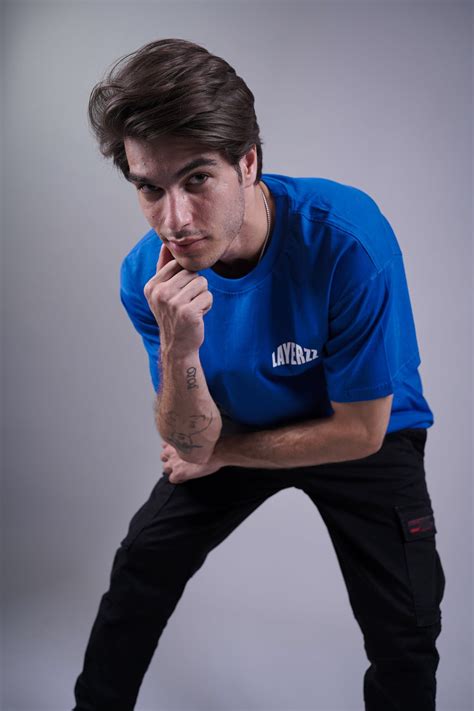 Turn the page | Best Price in 2024 at LAYERZZ