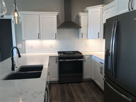 Unbelievable White Kitchen Cabinets With Black Appliances Moveable ...