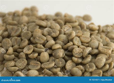 Unroasted coffee beans stock image. Image of gourmet, home - 7221027