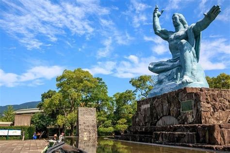 2023 Nagasaki Half-Day Private Tour with Government-Licensed Guide