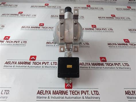 Drager Polytron 2 Ir Style 334 Infrared Gas Detector 6810100 – Aeliya ...