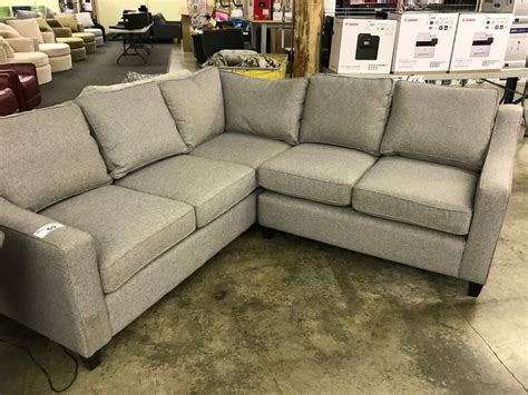 STYLUS LIGHT GREY SECTIONAL SOFA