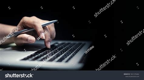 Man Using Computer 的图像结果