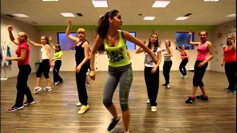 Easy ZUMBA Class - YouTube | Dance workout, Zumba routines