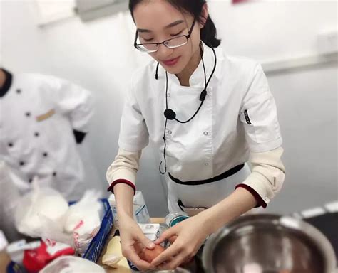 中西面点工艺-烹饪学院--辽宁现代服务职业技术学院