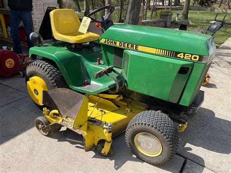 John Deere 420