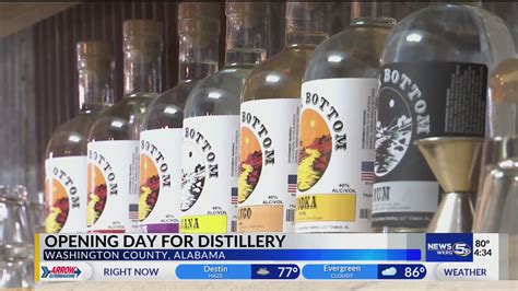 Time to ‘shine’ at Washington County’s first legal moonshine distillery ...