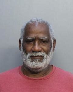 Pericles Dario Benoit, a registered Sexual Offender or Predator in ...