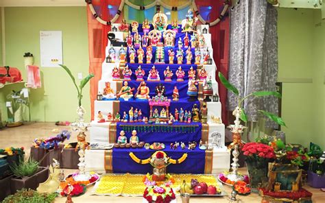Celebrating Navratri Golu: Traditions, Setup, and Practices – Om ...