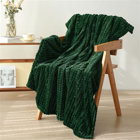Amazon.com: Puncuntex Green Throw Blanket 50"×60" Decorations Fleece ...