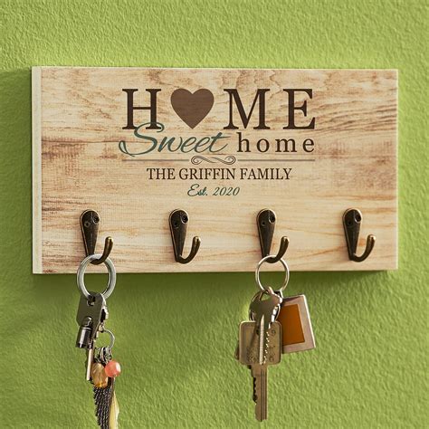 Practical, Personalized Housewarming Gifts for New Homeowners