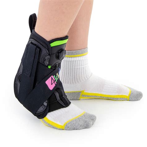 Peadiatric ankle brace for kids AM‑OSS‑03/CCA | 4Kids - Ortezy dla dzieci