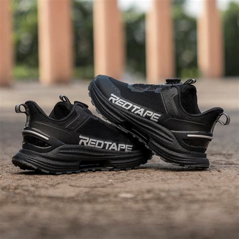 ETPU Sports Walking Shoes for Men | Redtape