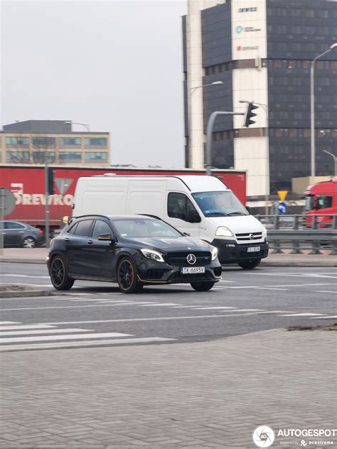 Mercedes-AMG GLA 45 X156 Yellow Night Edition - 30 March 2021 - Autogespot