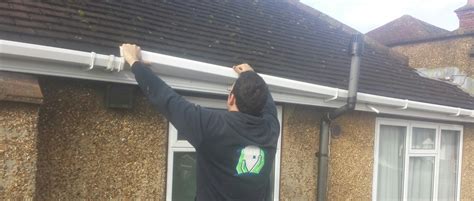 Gutter, Fascia and Soffit Replacement | Surrey Gutter Cleaning & Repairs