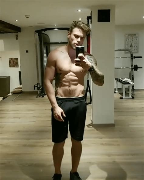 Gus Kenworthy's Nude Instagram Pics Are Honestly Perfect | Life & Style