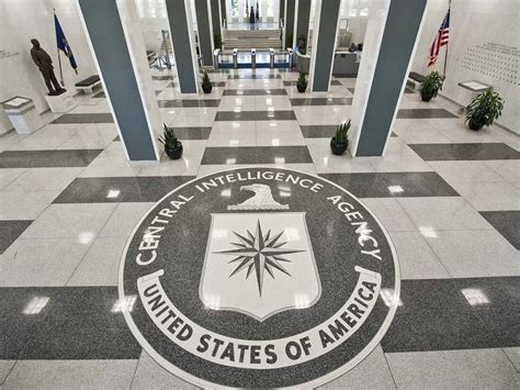 Who says the CIA doesn