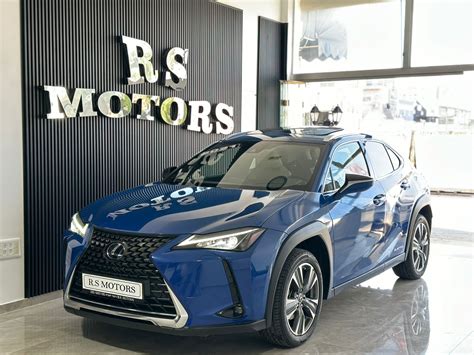 לקסוס UX למכירה, שנת יצור 2021 רק 149,900