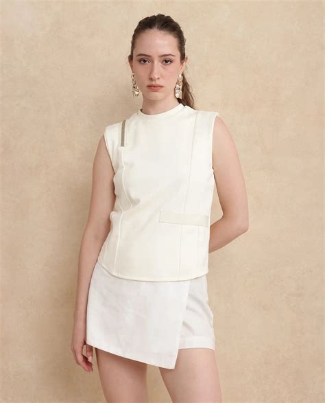 Rareism Women Aytat Off White Plain Top