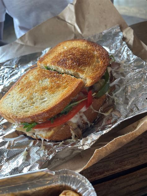 Common Market - Oakwold - Charlotte North Carolina Restaurant - HappyCow