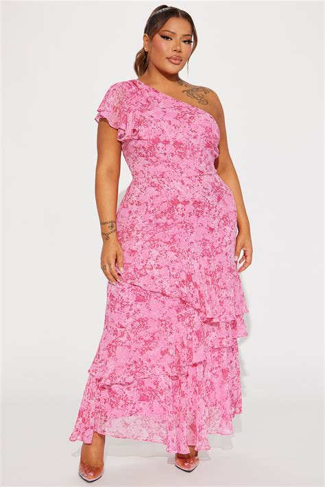 Plus Size Pink Dresses For Women | Fashion Nova