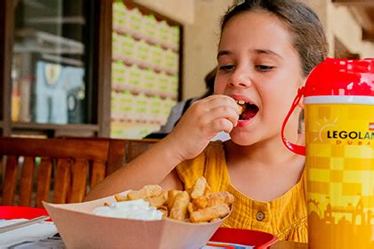 Granny’s Apple Fries | Dubai Parks and Resorts