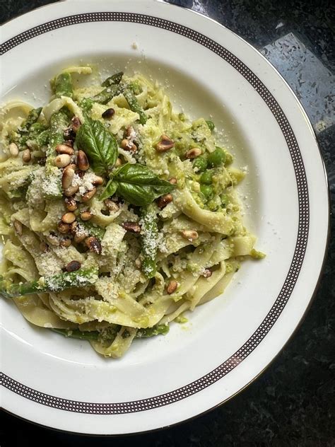 Pea Pesto Pasta - Unislim
