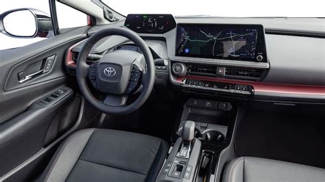 We Blast Past the Toyota Prius Prime PHEV’s Electric Range: How Far Did ...