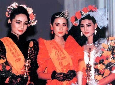 1988-1997 中国时尚的融合增殖时代(组图)(2)_新浪女性_新浪网