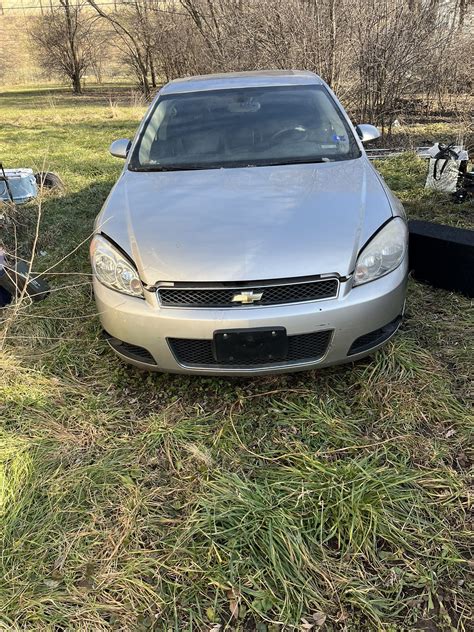 2006 Chevrolet Impala for Sale in Robbins, IL - OfferUp