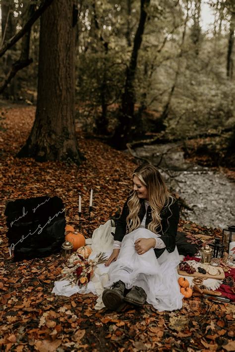 Download Small Pumpkins Aesthetic Autumn Halloween Wallpaper ...