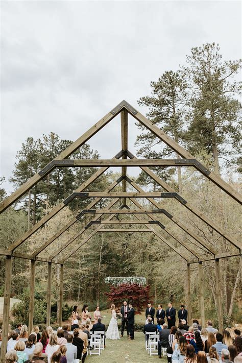 Whimsical farm wedding in north carolina – Artofit